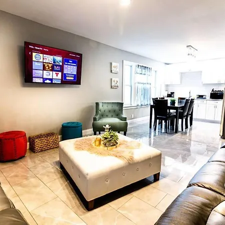 The Horseshoe Villa 6Br 2 Bath Near The Falls Niagara Falls Exterior photo