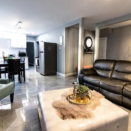 The Horseshoe Villa 6Br 2 Bath Near The Falls Niagara Falls Exterior photo