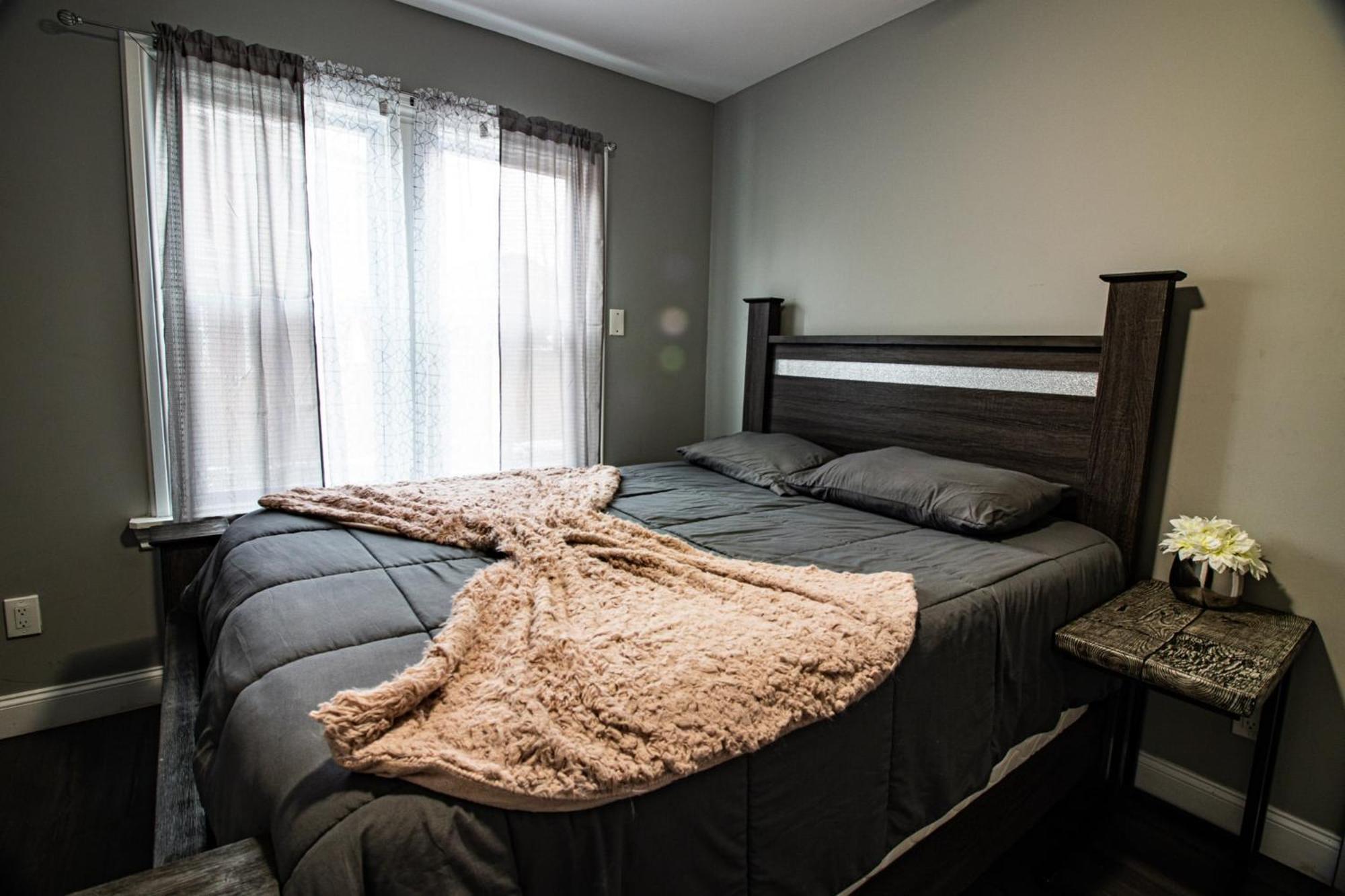 The Horseshoe 6br 2 Bath Near The Falls *