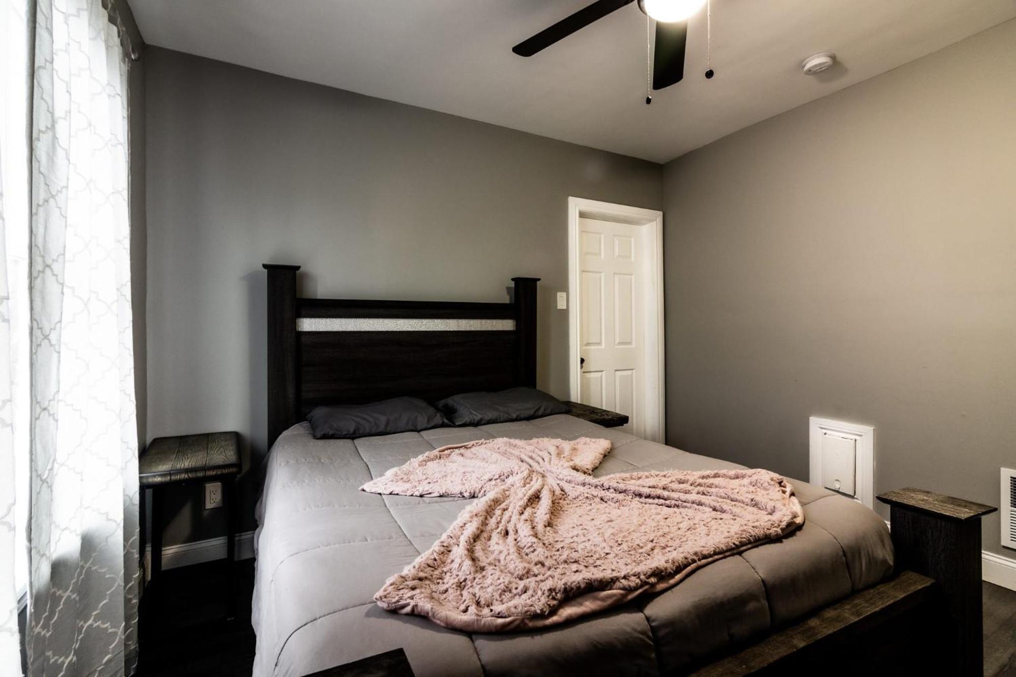 The Horseshoe 6br 2 Bath Near The Falls Niagara Falls